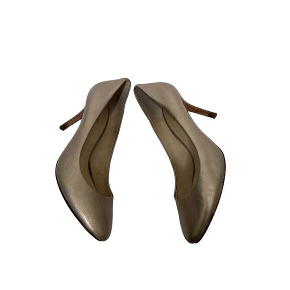 Coach Metallic Gold Round Toe Work Leather Pumps Formal Heels Size 7.5 - Picture 9 of 14